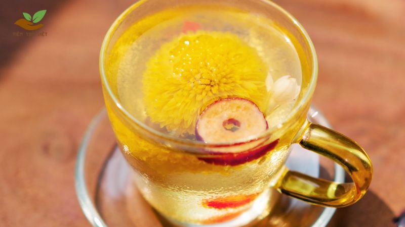Tác dụng tuyệt vời của trà đông trùng hạ thảo táo đỏ